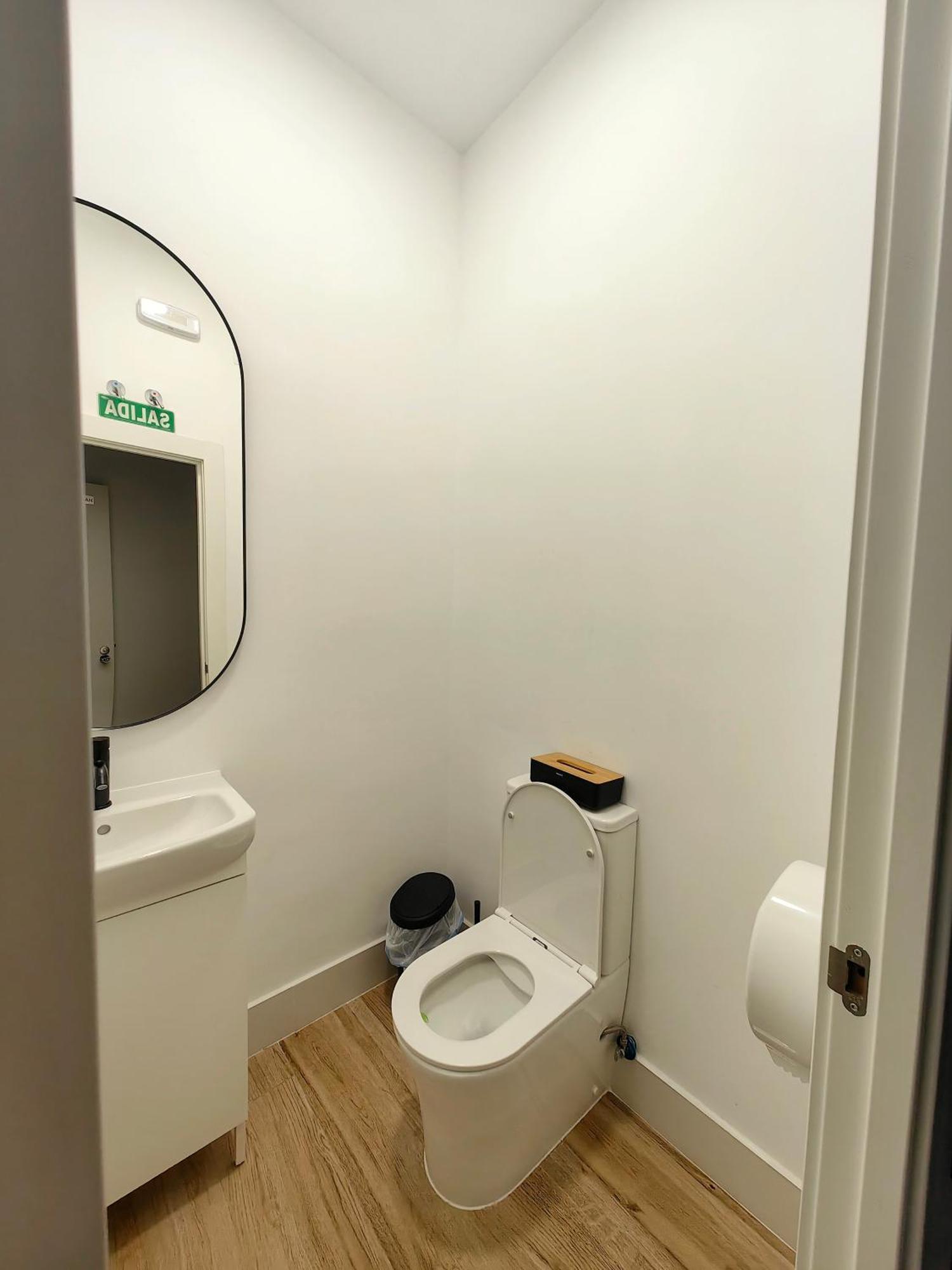 Hostel Siesta & Go Мадрид Екстериор снимка